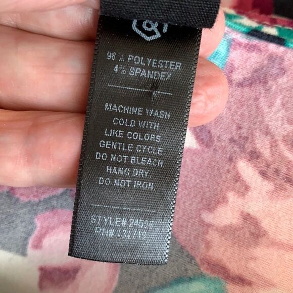 Small Agnes and Dora short sleeve top - Picture 5 of 5